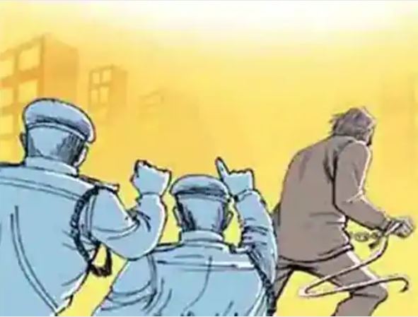 पुलिस अधिकारियों को चकमा देकर फरार: इलाज के लिए सिविल अस्पताल लाया गया था कैदी