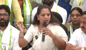 ‘हरीश राव और संतोष राव हमारी पार्टी को बर्बाद करने की साजिश रच रहे’, BRS से निलंबन के बाद बोलीं कविता
