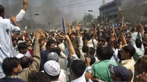 पाकिस्तान के कब्जे वाले जम्मू-कश्मीर में बवाल: प्रदर्शनकारियों पर चली गोलियां, दर्जनों घायल