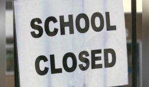 School Closed: भारी बारिश के चलते कई राज्यों में स्कूल बंद… देखें लिस्ट