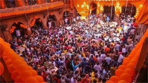 Banke Bihari Temple: बांके बिहारी मंदिर में VIP कल्चर किया गया खत्म, दर्शन करने का भी बढ़ाया जाएगा समय