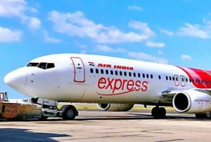 Air India: एअर इंडिया एक्सप्रेस फ्लाइट की इमरजेंसी लैंडिंग, 103 यात्री थे सवार, जानें वजह