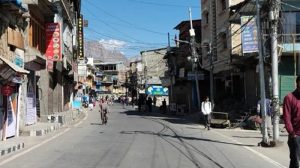 लेह में हिंसा के बाद कारगिल बंद, लद्दाख में कर्फ्यू… 50 लोग गिरफ्तार