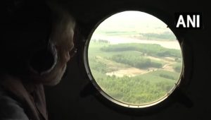 PM Modi Punjab Visit: पीएम मोदी ने पंजाब के बाढ़ पीड़ितों से की मुलाकात, 1600 करोड़ रुपये राहत पैकेज का ऐलान