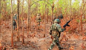 छत्तीसगढ़: सुरक्षाबलों ने 10 नक्सलियों को किया ढेर, 1 करोड़ का इनामी बालकृष्ण भी मारा गया