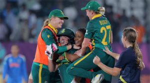 Women’s World Cup; IND vs SA: रोमांचक मुकाबले में दक्षिण अफ्रीका ने भारत को 3 विकेट से हराया; डी क्लार्क ने पलटी बाजी