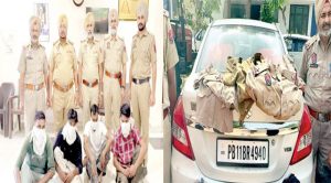 पंजाब पुलिस की वर्दी डालकर लोगों को ठगने वाला गिरोह काबू, आरोपियों के पास 4 4 कार और फर्जी वर्दियां बरामद