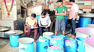 कैथल की मिष्ठान भंडार फैक्ट्री पर सीएम फ्लाइंग की रेड, 175 क्विंटल घटिया क्वालिटी की मिठाइयां बरामद