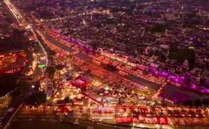 दुल्हन की तरह सजी अयोध्याः 29 लाख दीये जलाकर प्रभु श्रीराम का स्वागत, बना नया रिकॉर्ड, देखें Video