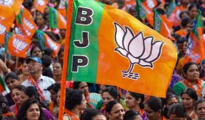 बिहार चुनाव के बीच बीजेपी का बड़ा एक्शन, इन 4 नताओं को पार्टी से निकाला