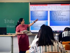 पेकिंग यूनिवर्सिटी में हिंदी की पाठशाला: मेरा अनुभव