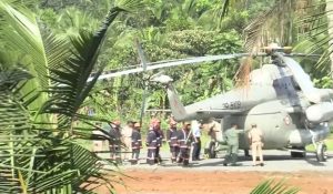 राष्ट्रपति द्रौपदी मुर्मू की सुरक्षा में चूक, हेलीकॉप्टर के उतरते ही हेलीपैड धंसा (Video)