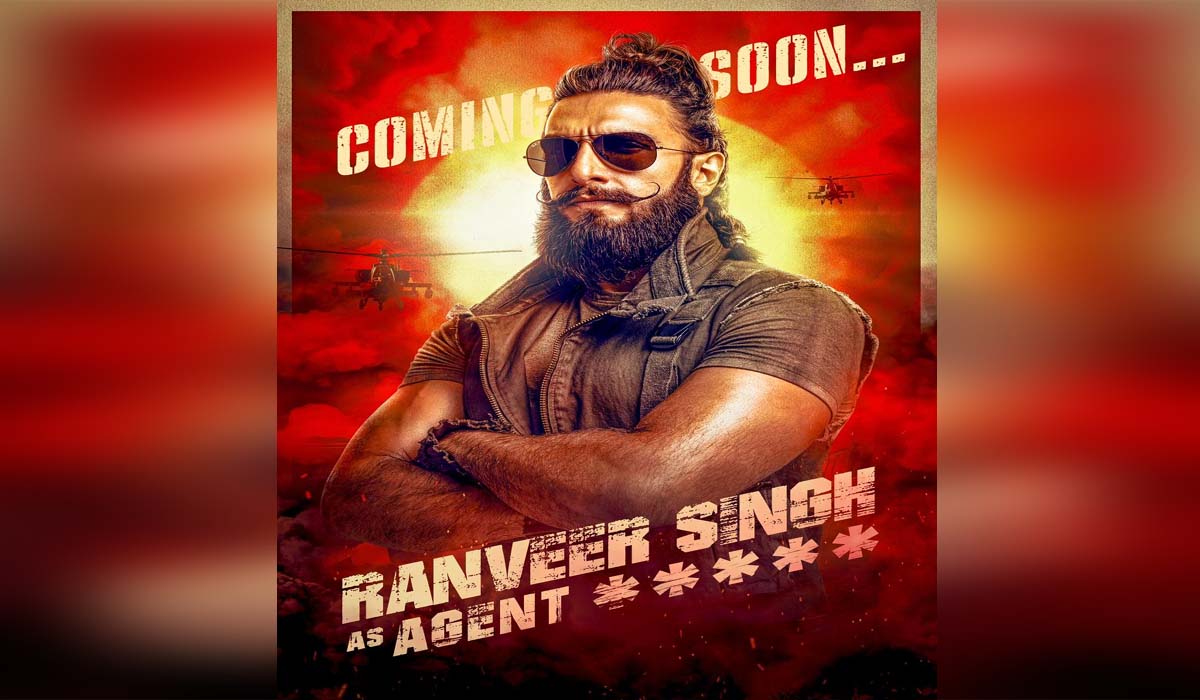 Ranveer Singh ने अपने अगले बड़े प्रोजेक्ट में अपनाया एजेंट अवतार, जबरदस्त लुक आया सामने