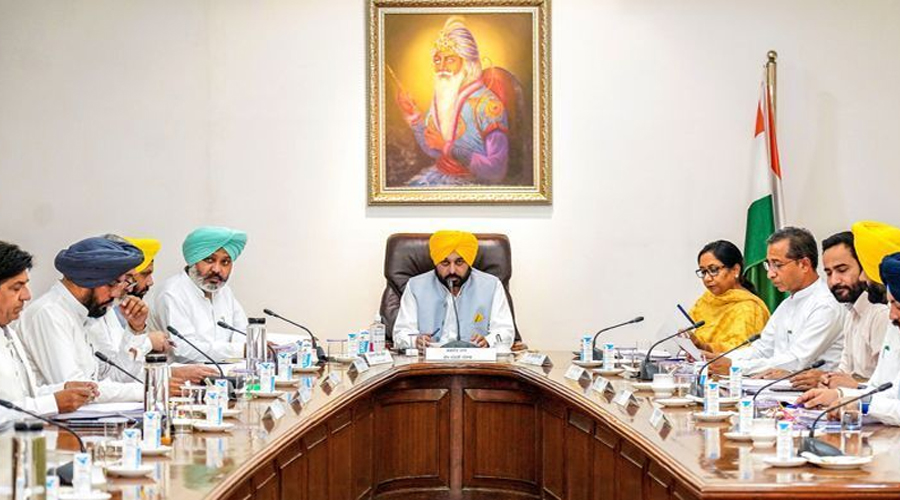 CM मान ने बुलाई पंजाब कैबिनेट की अहम बैठक, अहम मुद्दों पर हो सकती है चर्चा