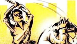 सोहना बस स्टैंड पर भड़का विवाद, चले लाठी डंडे, कई लोग घायल