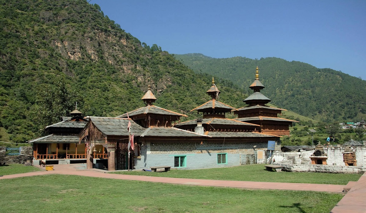 महासू देवता मंदिर में बूढ़ी दिवाली मनाने की मिली अनुमति, हाईकोर्ट ने हटाई पांच साल पुरानी रोक