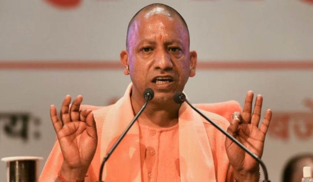 CM Yogi's strict warning at the Shramveer Gaurav ceremony