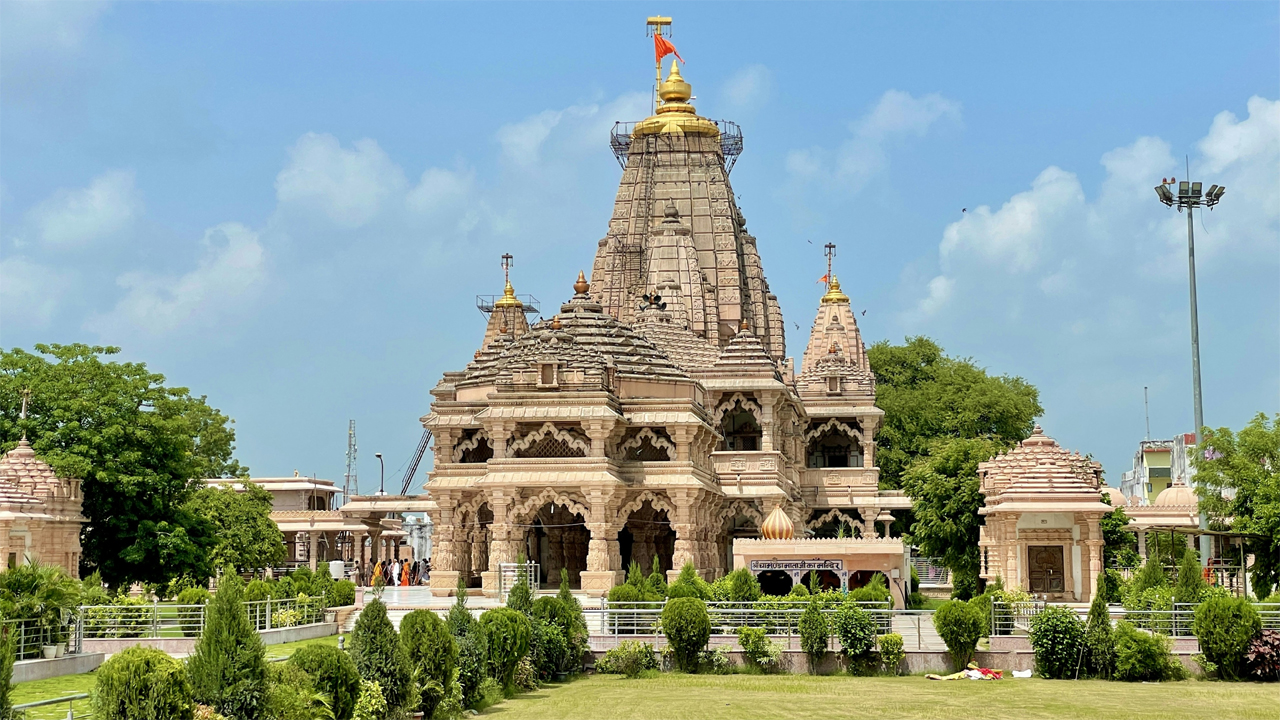 सांवलिया सेठ मंदिर में चढ़ावे का रिकॉर्ड टूटा: 51.27 करोड़ कैश व 1 किलो सोना सहित…