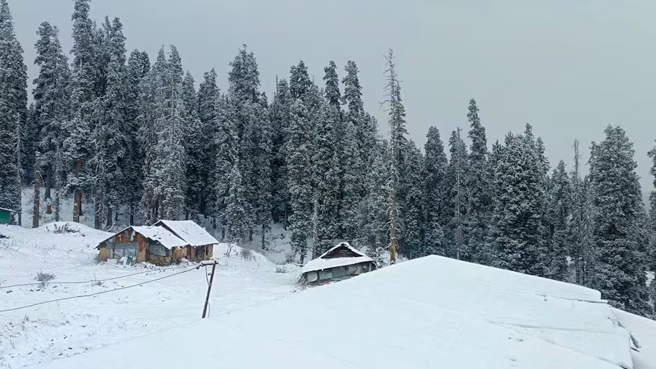 Jammu-Kashmir Weather : ठंड ने तोड़े रिकॉर्ड,कश्मीर घाटी में ‘कोल्ड वेव अलर्ट’