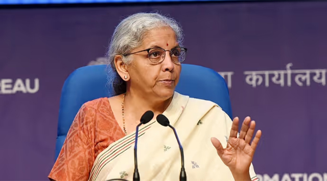 भारत दुनिया की तीसरी बड़ी अर्थव्यवस्था बनने की राह पर अग्रसर: वित्त मंत्री