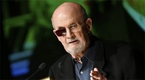Salman Rushdie ‘डेटन पीस प्राइज’ में ‘लाइफटाइम अचीवमैंट’ पुरस्कार से सम्मानित