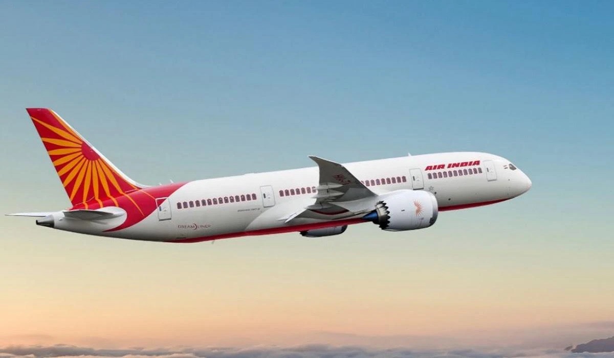 हवाई यात्रा करने वालों के लिए अलर्ट, Air India और Indigo की उड़ानों में हो सकती है देरी, जानें वजह