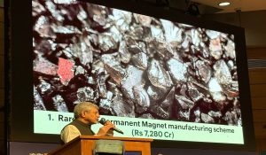 रेयर अर्थ मैग्नेट मैन्युफैक्चरिंग को बड़ा बढ़ावा, कैबिनेट ने 7,280 करोड़ रुपये की स्कीम को मंजूरी दी
