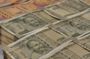 अंतरराष्ट्रीय महिला दिवस: केवल महिलाओं के लिए हैं ये सरकारी योजनाएं, मिलता है 8.2 प्रतिशत तक का ब्याज