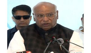 ‘NDA ने बिहार को बदहाल कर दिया, झूठों को सबक सिखाएगी जनता’, खड़गे का जोरदार हमला