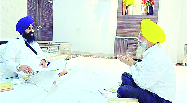 GNDU के वीसी करमजीत सिंह को श्री अकाल तख्त साहिब से धार्मिक सजा मिली