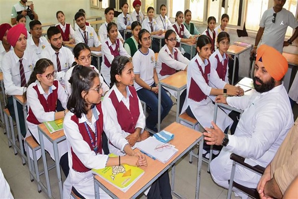 protect the Punjabi mother tongue