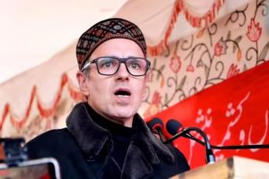 नीतीश कुमार के हिजाब विवाद पर उमर अब्दुल्ला का हमला, कहा- असली चेहरा आ रहा सामने