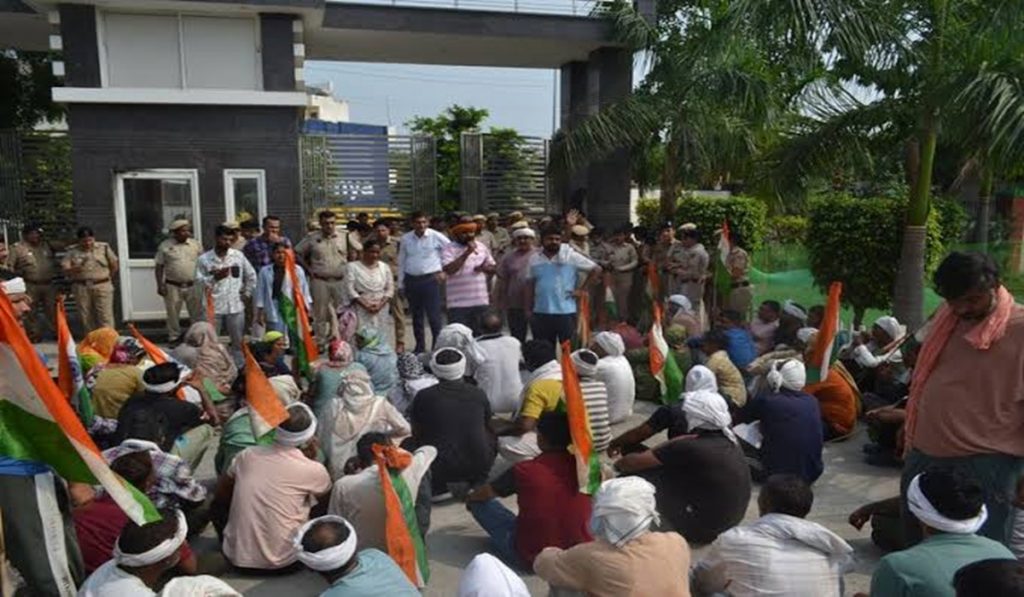 PGI Staff Protest