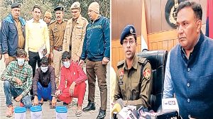 ढाई करोड़ की रंगदारी मांगने वाले आरोपी मुठभेड़ के बाद गिरफ्तार
