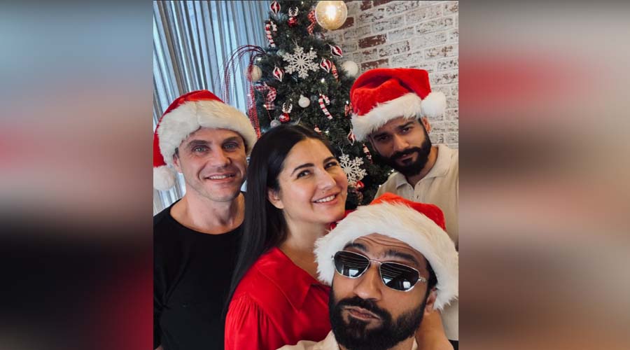 मां बनने के बाद Katrina Kaif ने मनाया खास क्रिसमस, नन्हे सैंटा संग साझा की खुशियों की तस्वीर