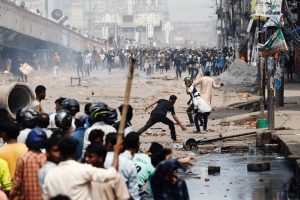 Bangladesh में दो युवकों की हत्या के बाद डरा हिंदू समुदाय, भारत से लगाई मदद की गुहार