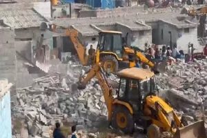 बेंगलुरु में बुलडोजर कार्रवाई: 400 से ज्यादा मुस्लिम घर टूटे, सैकड़ों परिवार बेघर… सियासत गरमाई