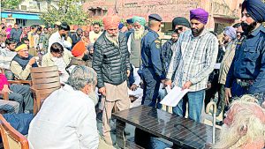 विवाहिता को धमकाने पर महेशनगर थाना स्टाफ को मंत्री अनिल विज की लगी कड़ी फटकार