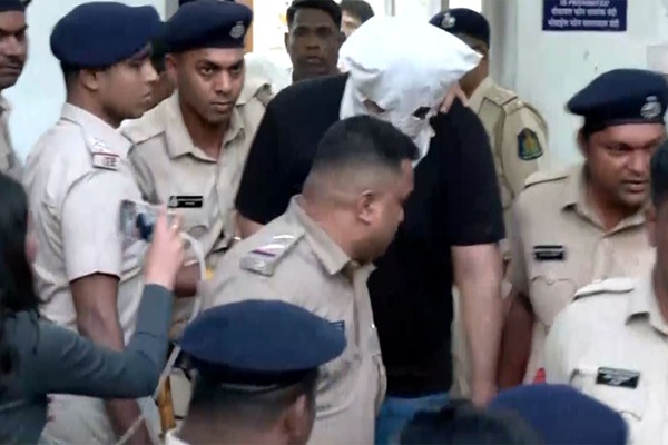 गोवा नाइटक्लब आग मामला: कोर्ट ने लूथरा भाइयों को 5 दिन की पुलिस हिरासत में भेजा