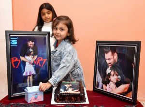 नन्ही सी फैन ने मनाया सलमान खान का 60वां जन्मदिन