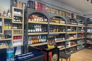 opening hours of liquor stores have decided