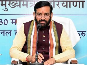 Haryana News : ड्यूटी पर जान देने वाले के परिवार को मिलेंगे 30 लाख