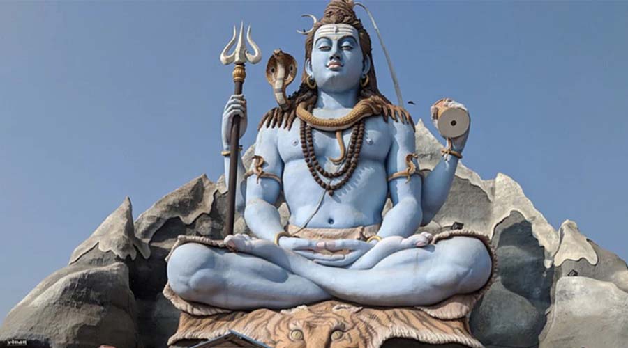 Pradosh Vrat 2026: जनवरी का अंतिम प्रदोष व्रत, ऐसे करें शिव-पार्वती की आराधना