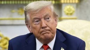 US Court On Tariff: ‘हम बर्बाद हो जाएंगे’, सुप्रीम कोर्ट में सुनवाई से पहले डरे ट्रंप; जानें पूरा मामला