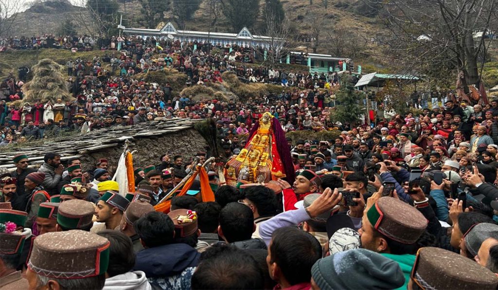 Deity Saheb Chhatarkhand Panchveer celebrated