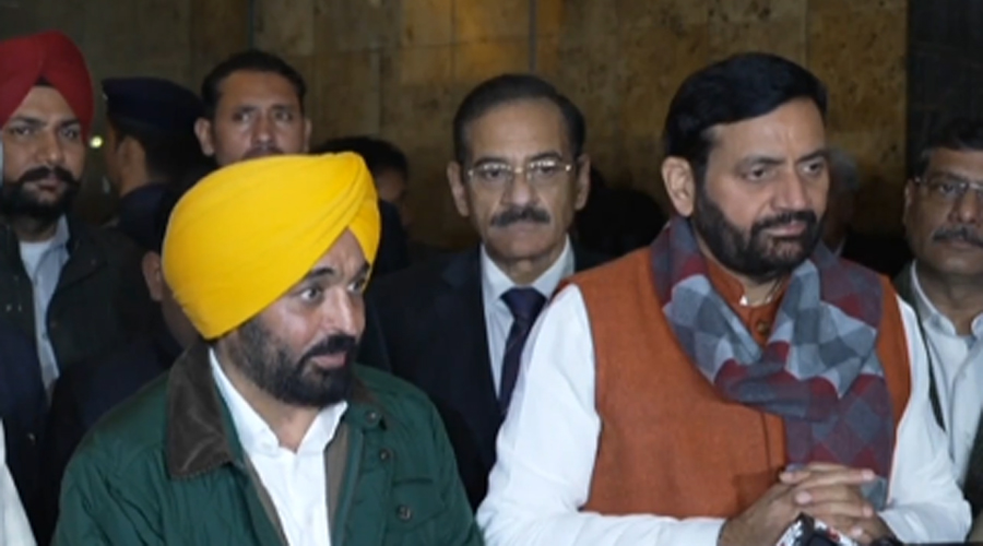 SYL मुद्दे पर पंजाब-हरियाणा की हुई बैठक, CM मान और CM सैनी ने कहा- मीटिंग खुशी के माहौल में हुई, जल्द ही…