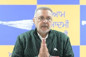 भगवंत मान सरकार हर घर को देगी मुफ्त मुख्यमंत्री स्वास्थ्य कार्ड: डॉ. बलबीर सिंह