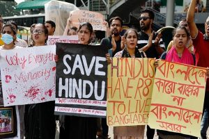 Bangladesh में एक और हिंदू पर हमला: चाकू से किए वार… पेट्रोल डालकर जलाने की कोशिश