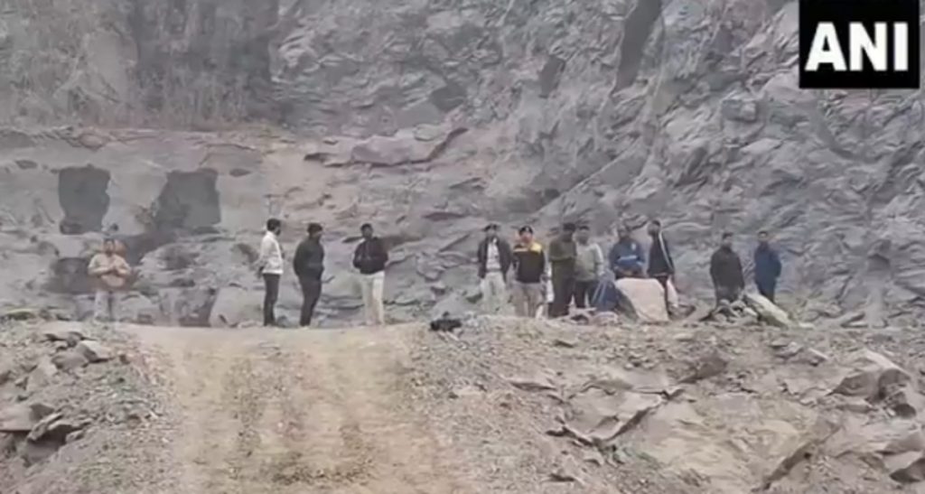 dhenkanal stone quarry blast