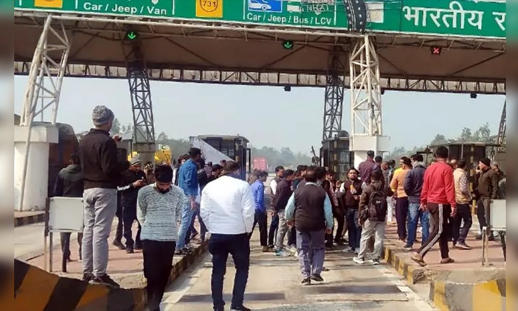 highway toll-free